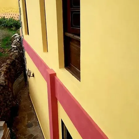 Casa Carlos Nyaraló